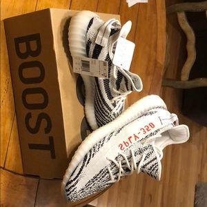 Yeezy Boost 350 V2, men’s size 12
